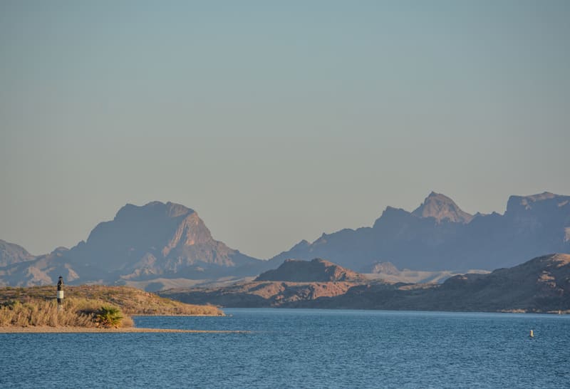 Campervan Destinations for Spring Break Trip USA - Lake Havasu