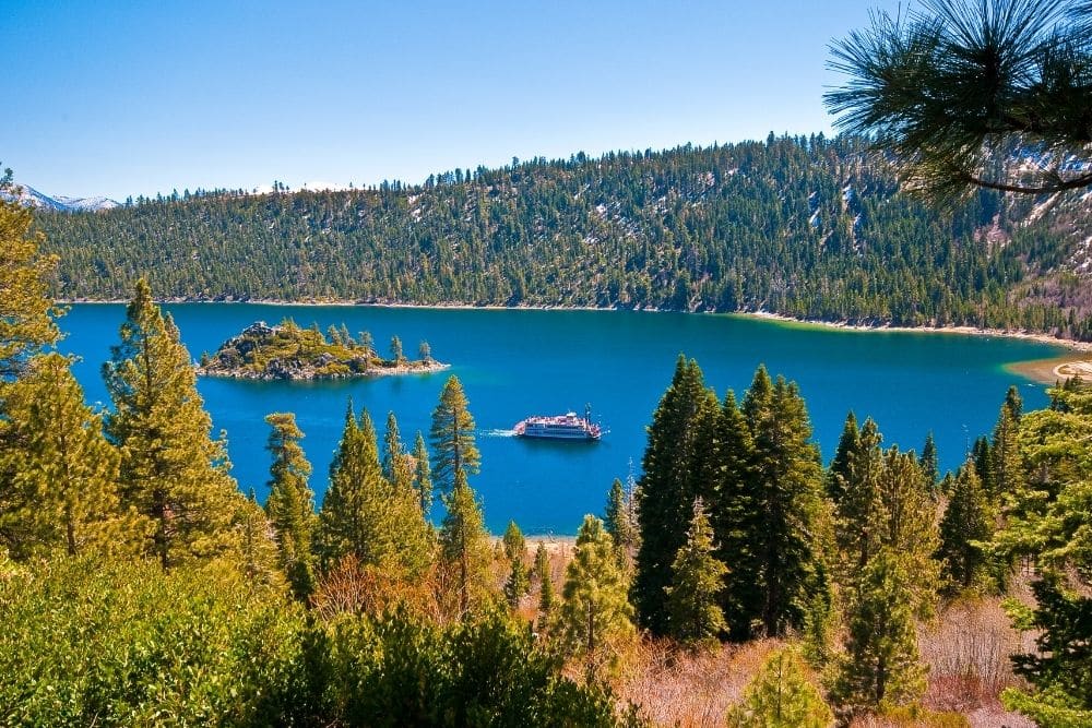 Top 6 Lake Tahoe Campgrounds for Your Campervan Trip