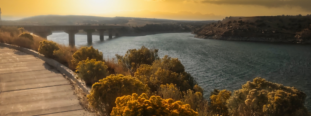 Fall Sunset over Starvation Reservoir in Utah.
