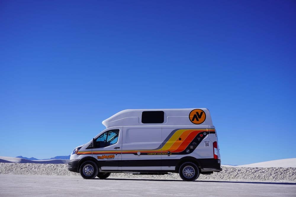 Hi5 Campervan in Desert