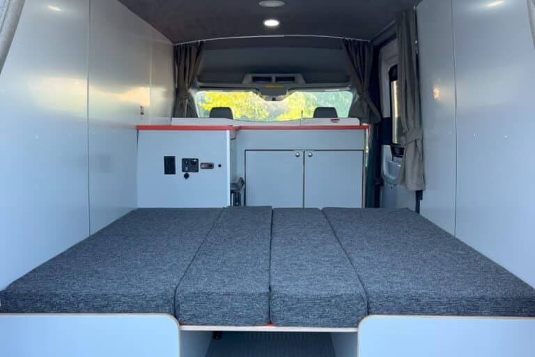 Beeva Camper Rental & RV With Heater | Travellers Autobarn